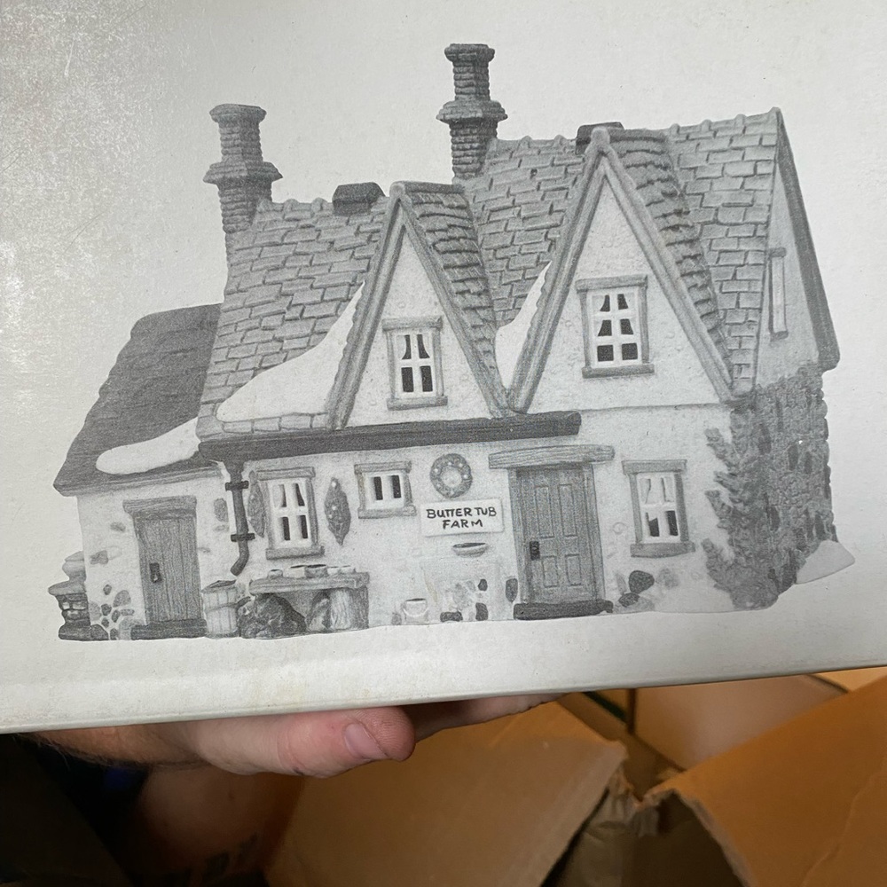 Department 56 Dickens Village